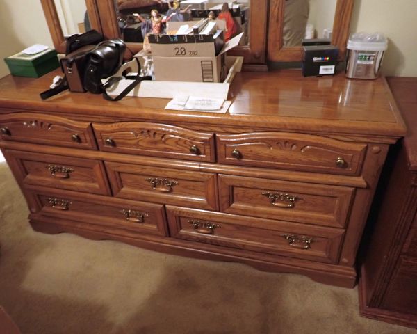 Auction listing photo
