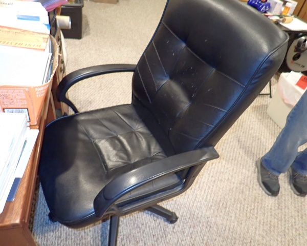 Auction listing photo