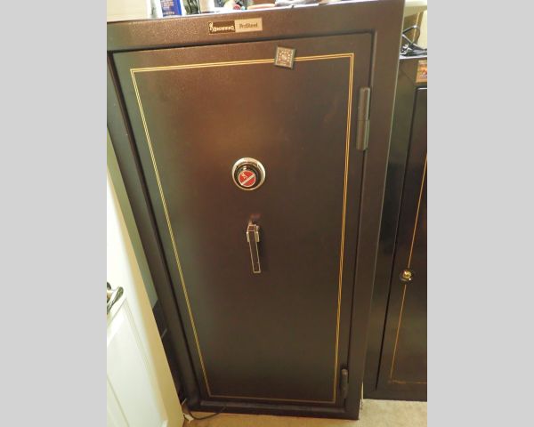 Auction listing photo