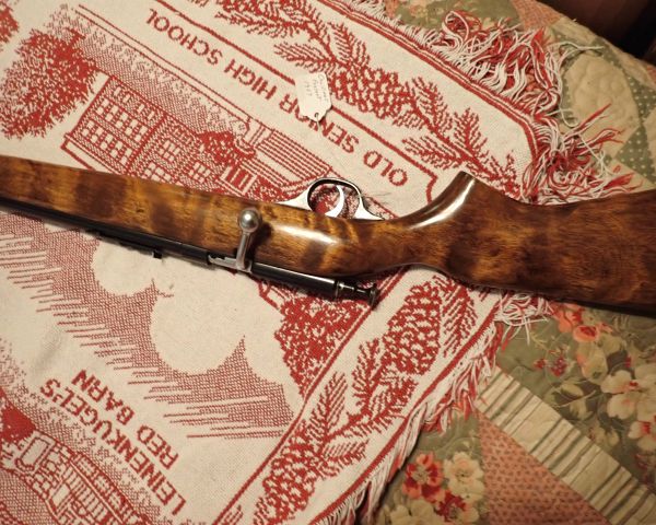 Auction listing photo