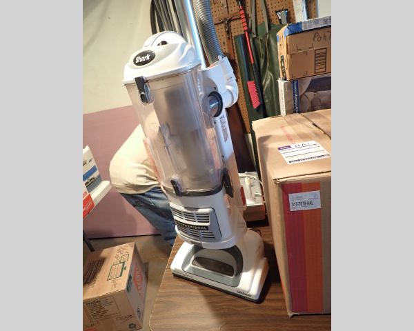 Auction listing photo