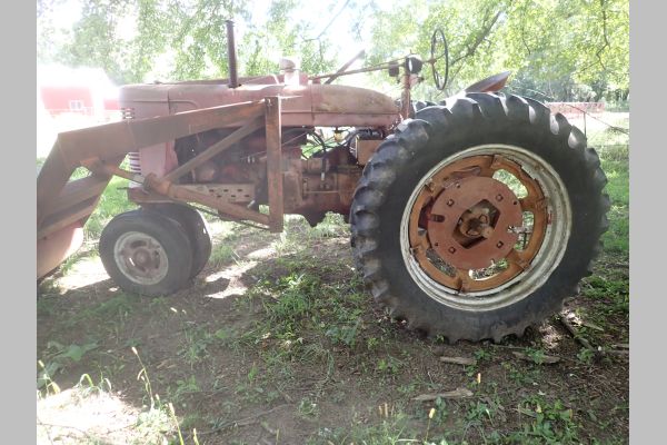 Auction listing photo