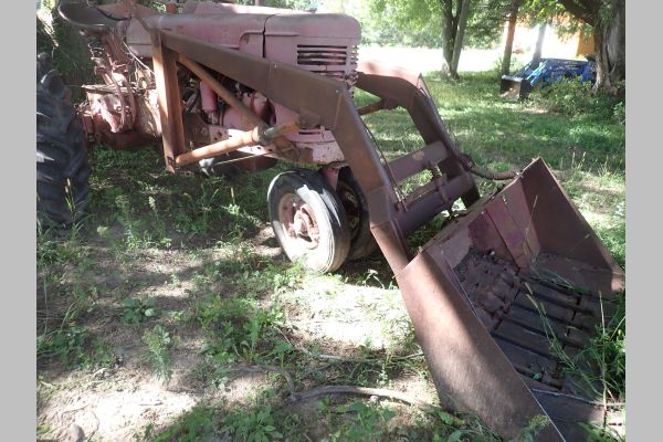 Auction listing photo