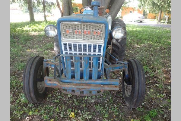 Auction listing photo