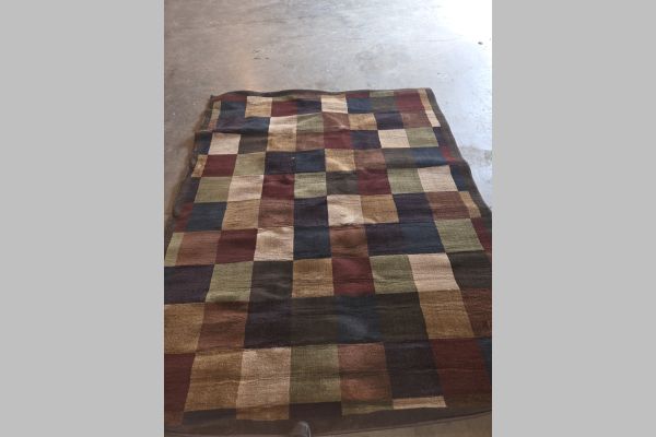 Auction listing photo