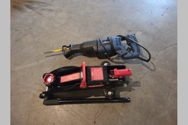 Auction listing photo