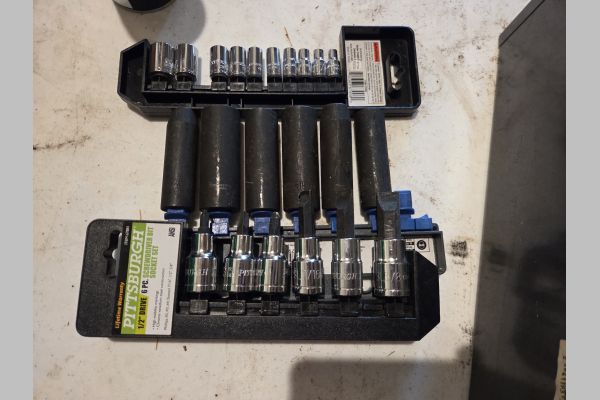 Auction listing photo