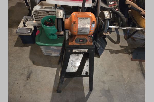 Auction listing photo
