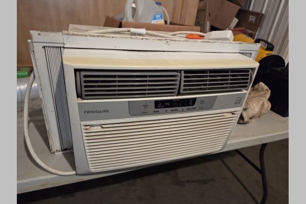 Auction listing photo