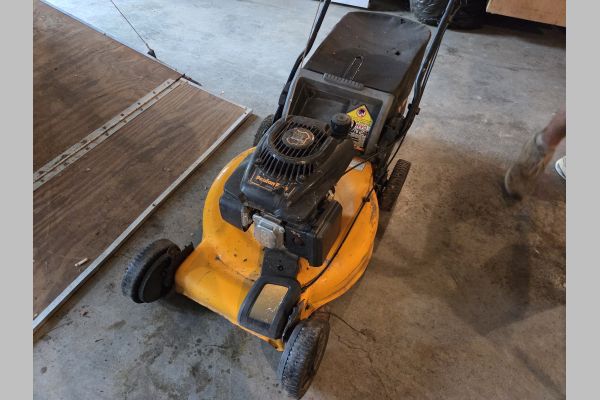 Auction listing photo