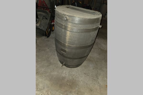 Auction listing photo