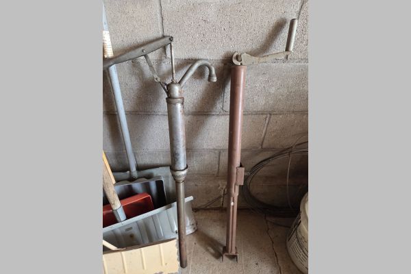 Auction listing photo