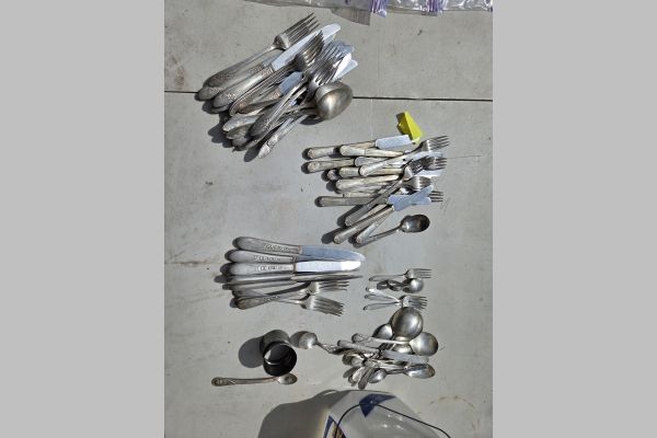 Auction listing photo
