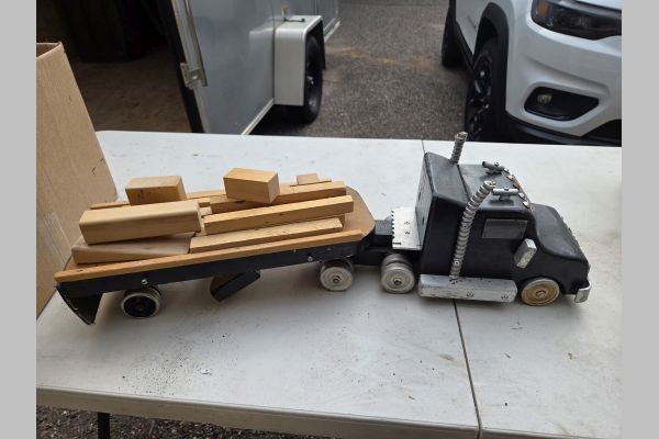 Auction listing photo