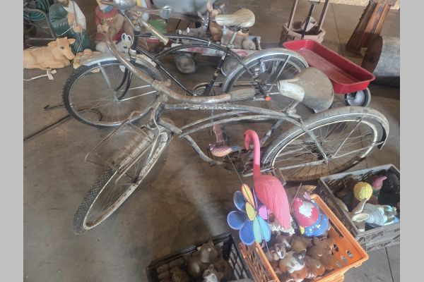 Auction listing photo