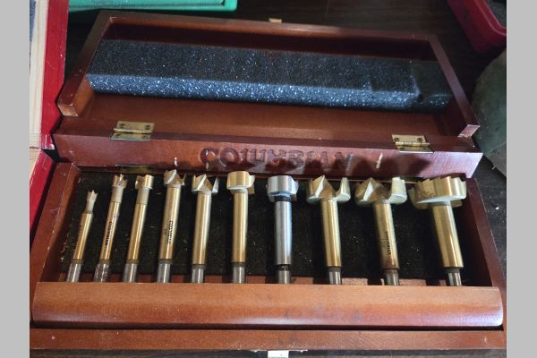 Auction listing photo
