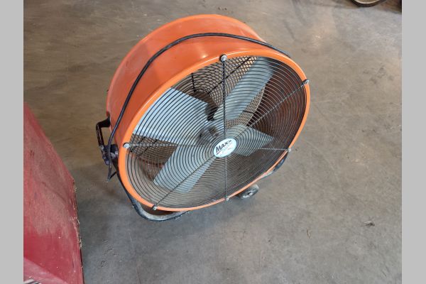 Auction listing photo