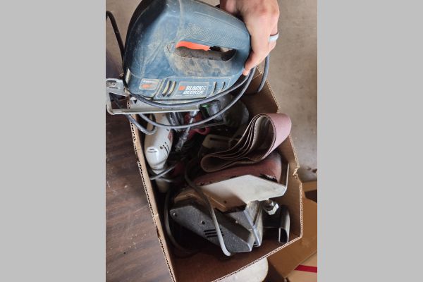 Auction listing photo