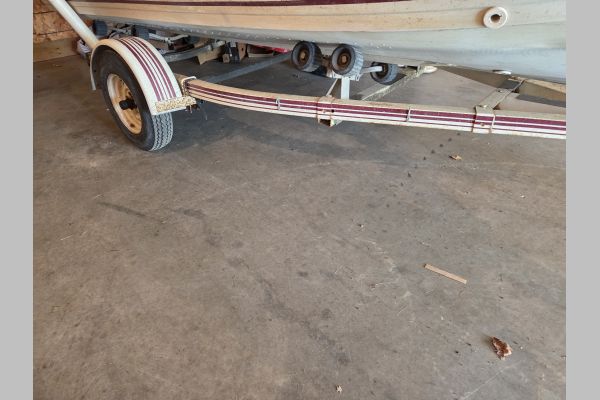 Auction listing photo
