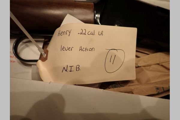 Auction listing photo
