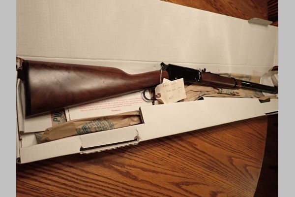 Auction listing photo