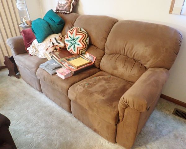 Auction listing photo