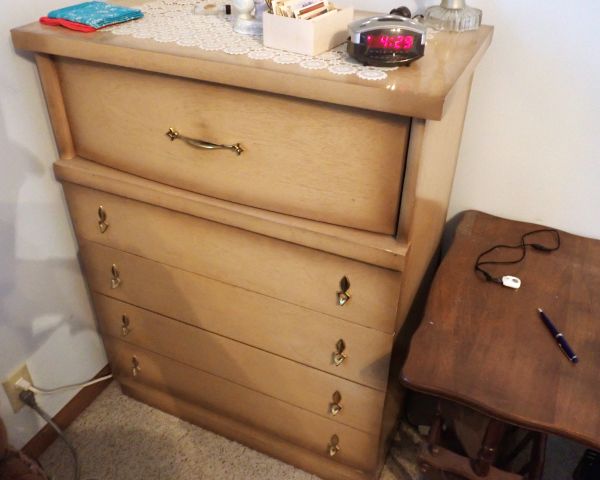 Auction listing photo