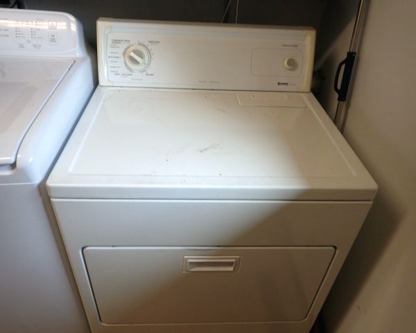 Auction listing photo