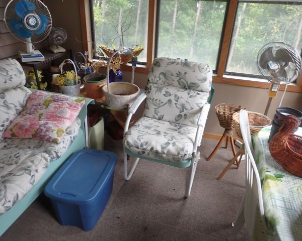 Auction listing photo