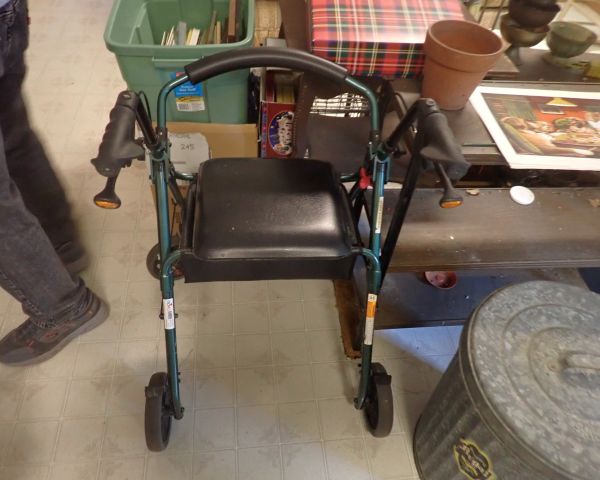 Auction listing photo