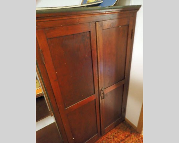 Auction listing photo