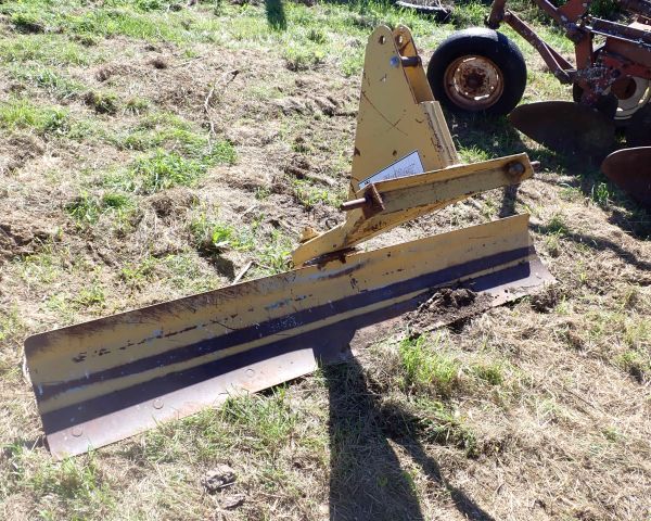 Auction listing photo
