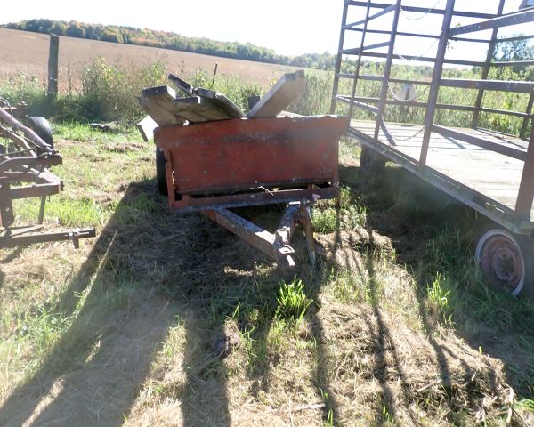 Auction listing photo
