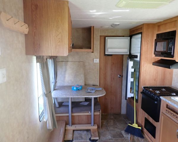 Auction listing photo