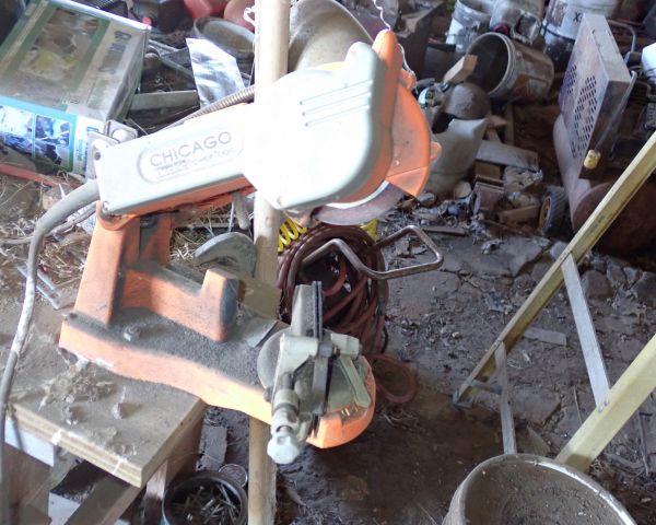 Auction listing photo