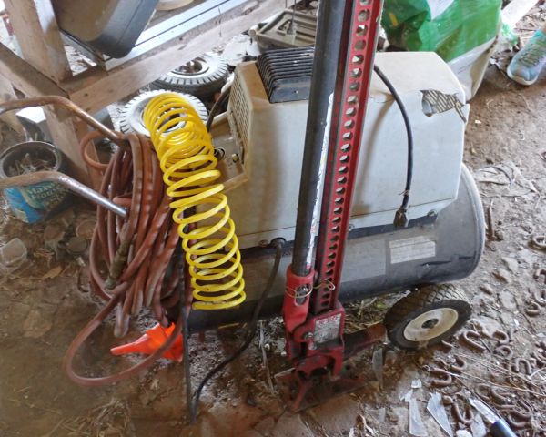Auction listing photo