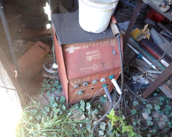 Auction listing photo