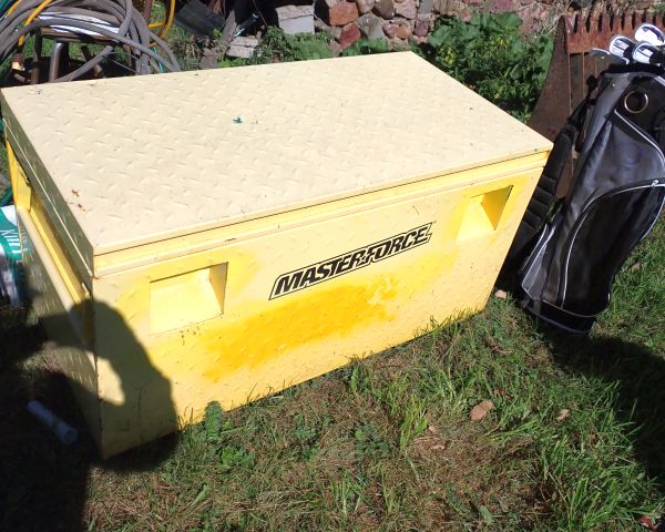 Auction listing photo