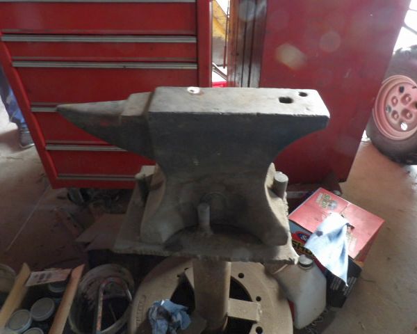 auction image