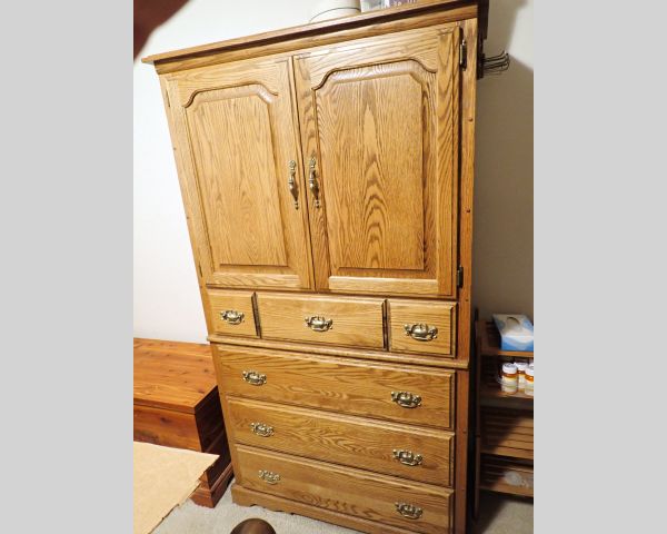 Auction listing photo