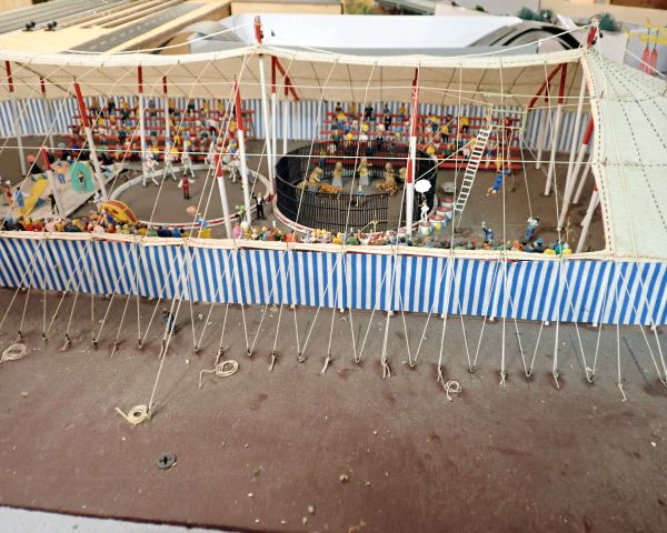 Auction listing photo