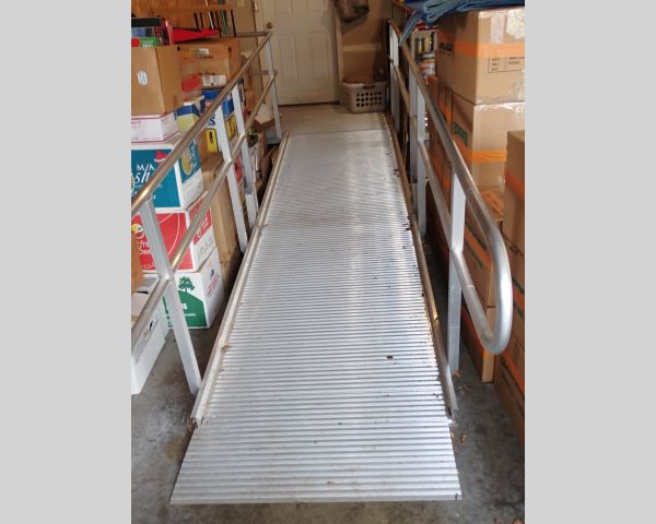 Auction listing photo