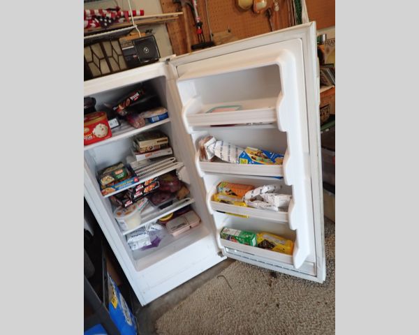 Auction listing photo