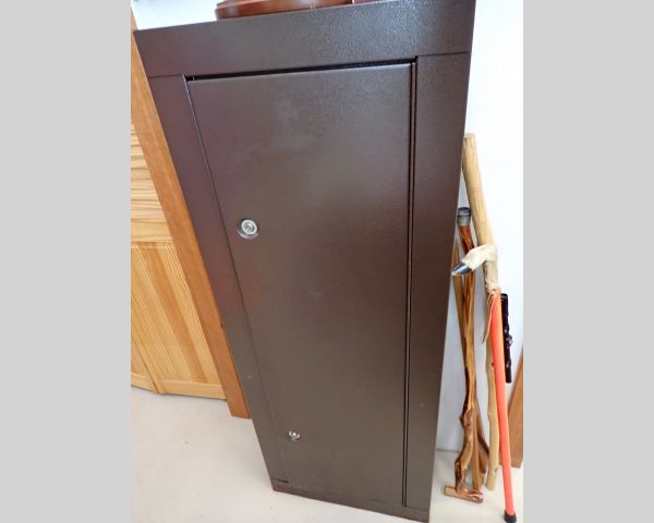 Auction listing photo