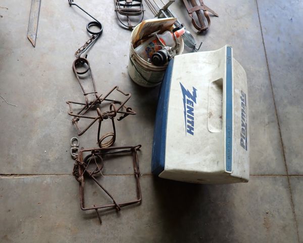 Auction listing photo