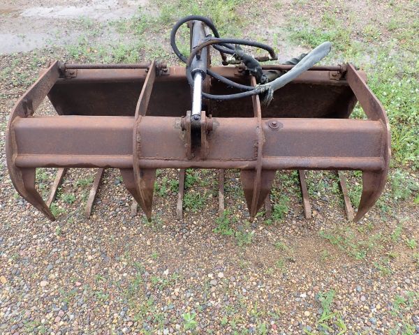 Auction listing photo