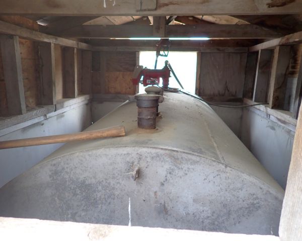 Auction listing photo