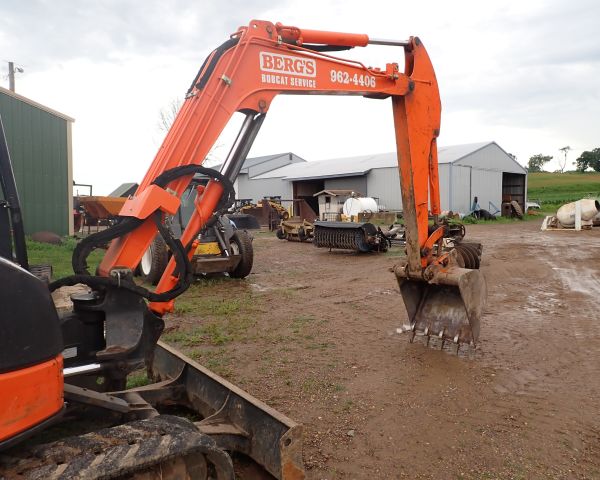 Auction listing photo