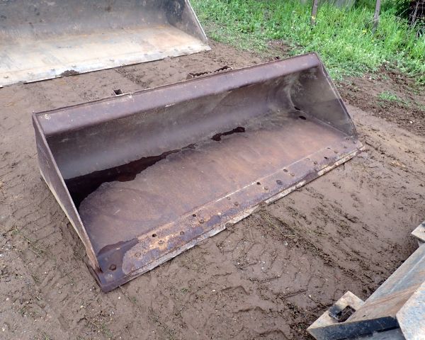 Auction listing photo