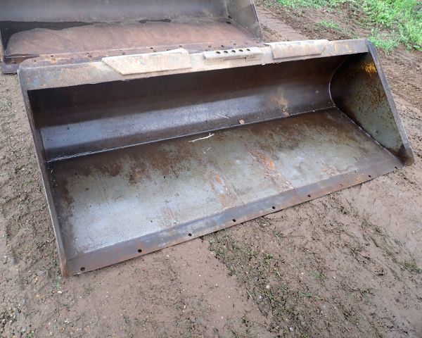 Auction listing photo